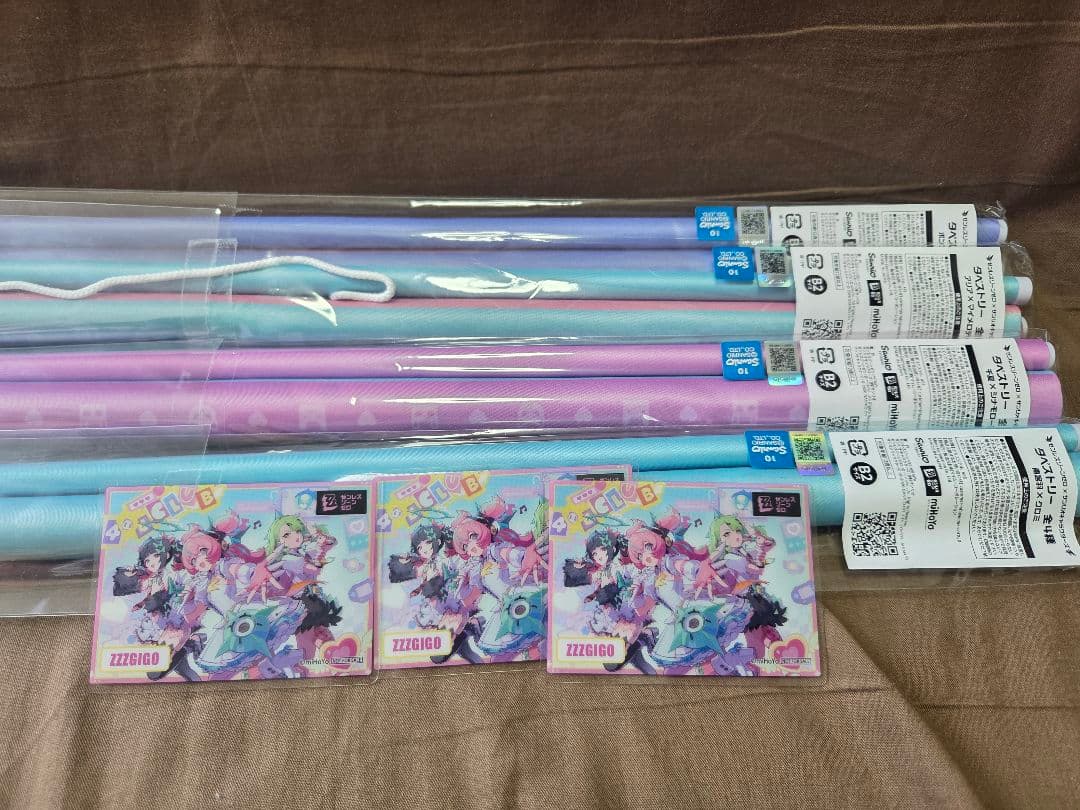 GIGO限定 ゼンレスゾーンゼロ サンリオ タペストリー カード　ゼンゼロ