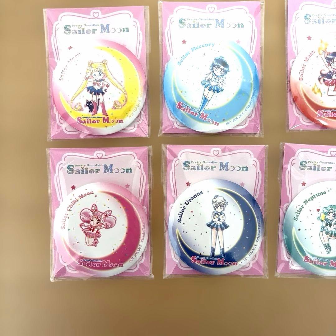 即発送❣️セブンイレブン数量限定セーラームーン バッジ 全10個コンプリートセット