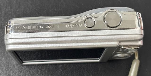 【動作確認済】FUJIFILM FinePix AV100 単3電池駆動