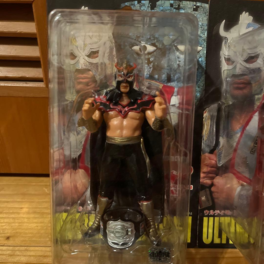 美品！ウルティモ・ドラゴン フィギュア 2体セット