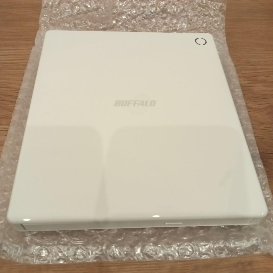 バッファロー　BUFFALO ラクレコ　ケーブルモデル　ホワイト