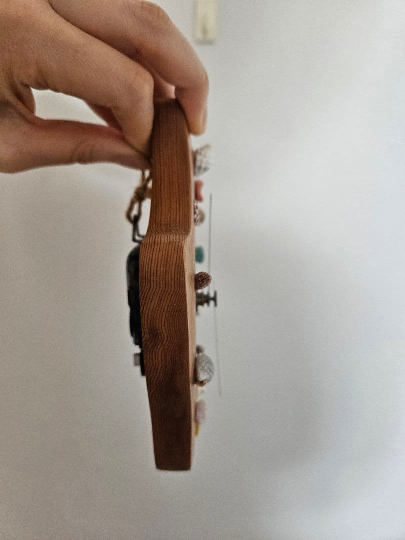 屋久杉と貝殻の壁掛け時計