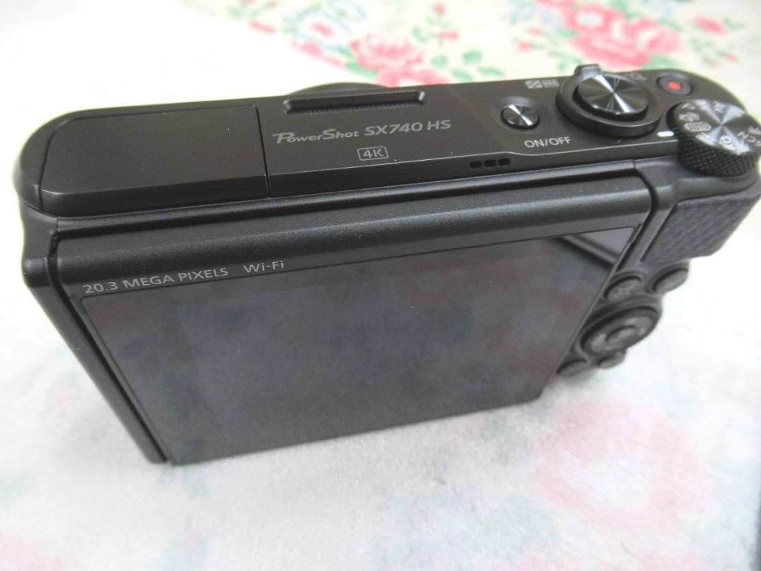 新品未使用　キャノン　PowerShot SX740 HS　デジカメ