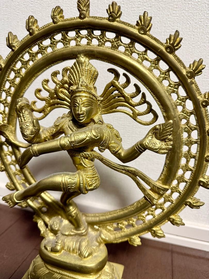 【希少】ゴールド　ダンシングシヴァ　シヴァ神　ヨガ　置物　厄除け　開運