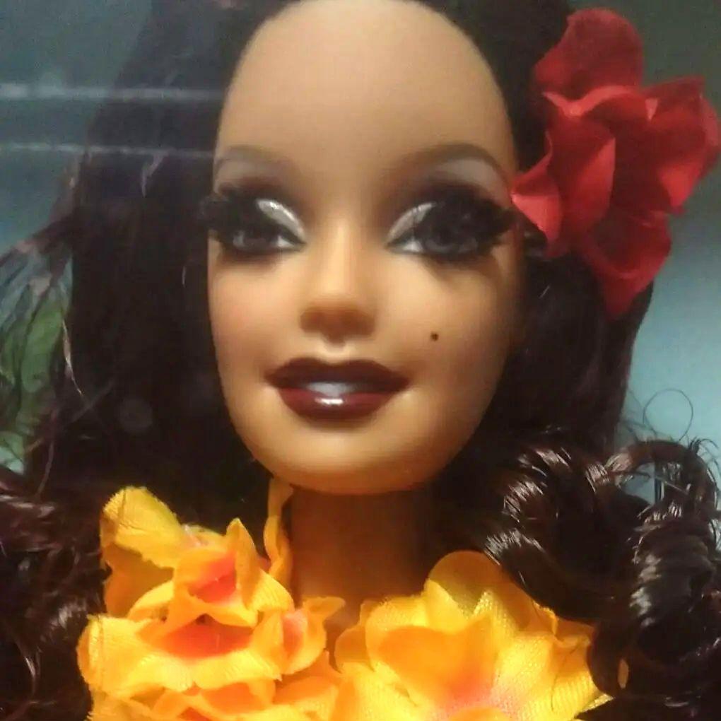 プロフ必読❤大変珍しいバービードール 夏気分満載