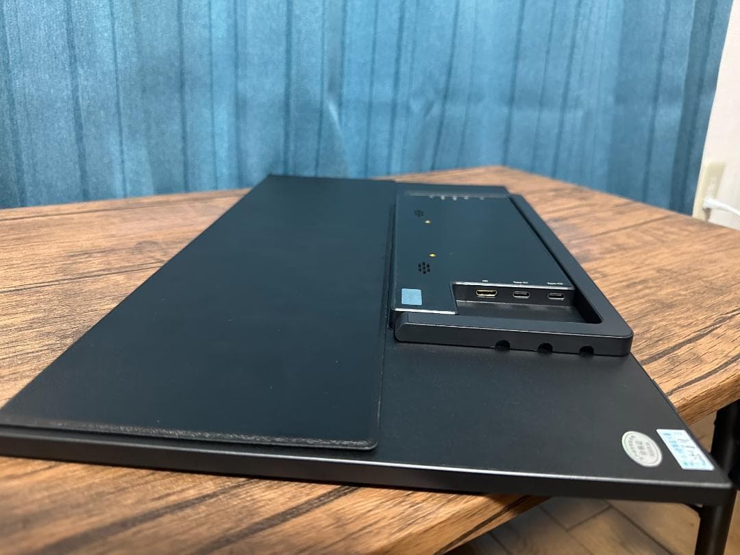 処分セール 新品 モバイルモニター 18.4インチ 4K 60Hz 自立型
