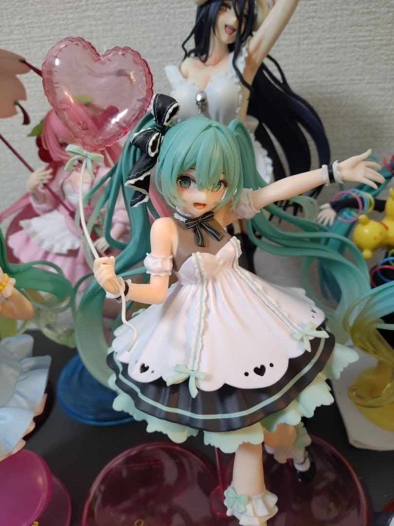 初音ミク フィギュア まとめ売り 7体セット(一体　アルベド)