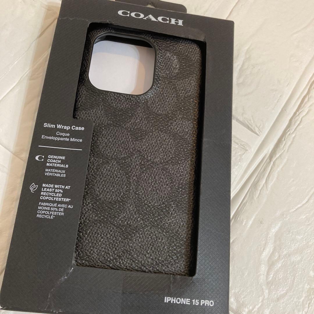新品COACH⭐️ iPhone 15 PRO スマホケース　黒シグネチャー