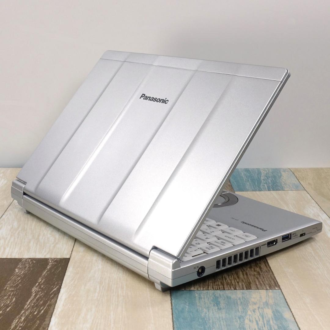 極美品のバリ速モバイル✨１１世代コアｉ７に超高速ＳＳＤ５１２ＧＢ＆１６ＧＢメモリ