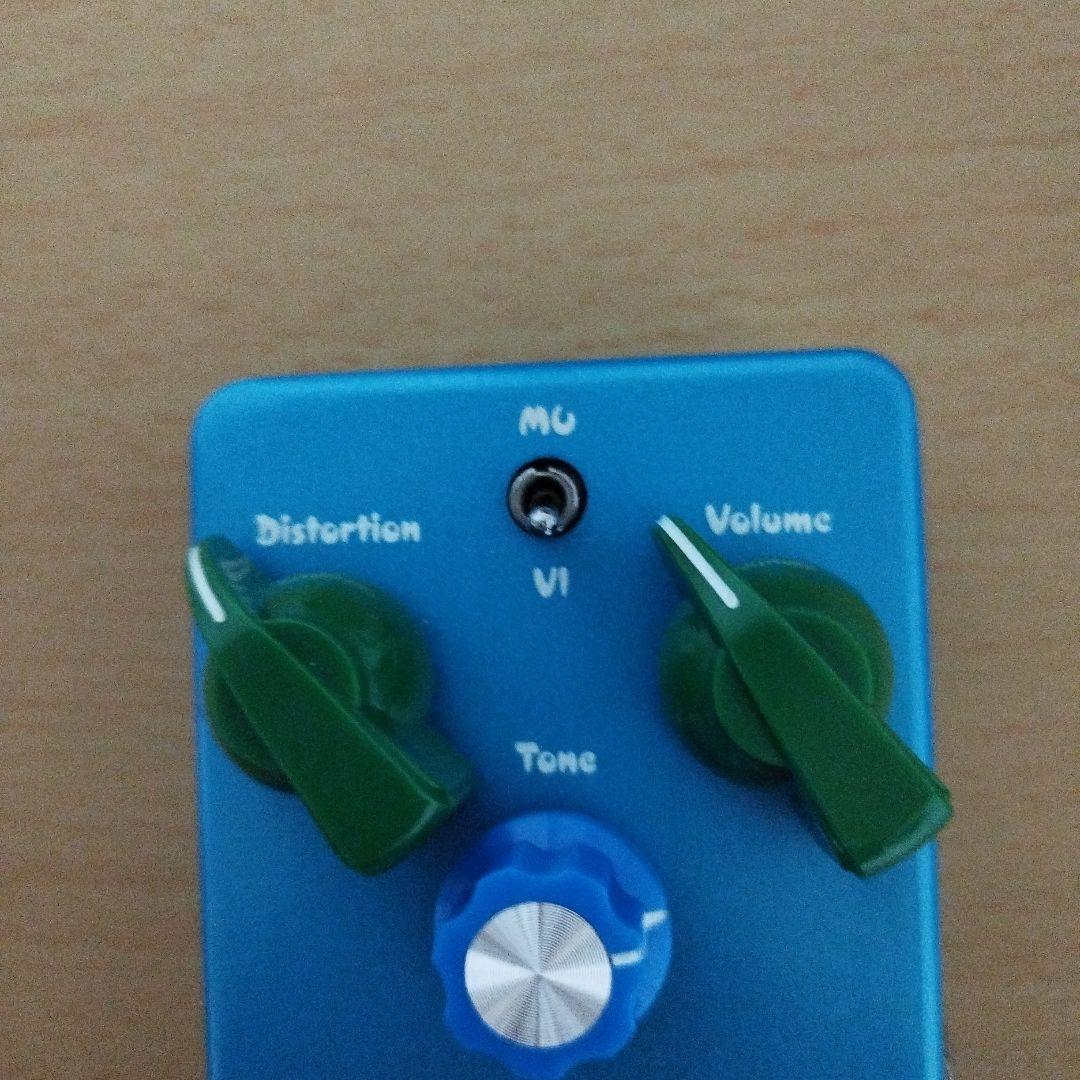 Intense Distortion エフェクター