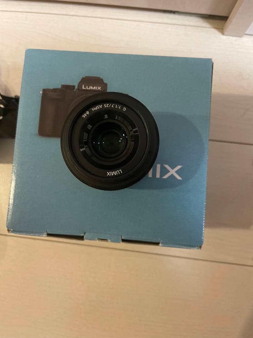 ゆう〔美品〕LUMIX DC-G100K ミラーレス一眼 カメラ