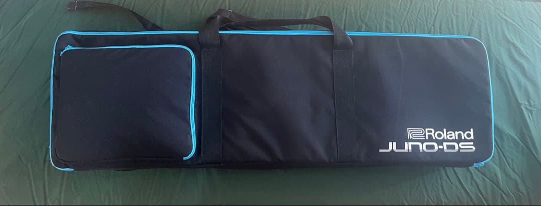 Roland JUNO-DS61 ペダル、ケース、電源ケーブル付き