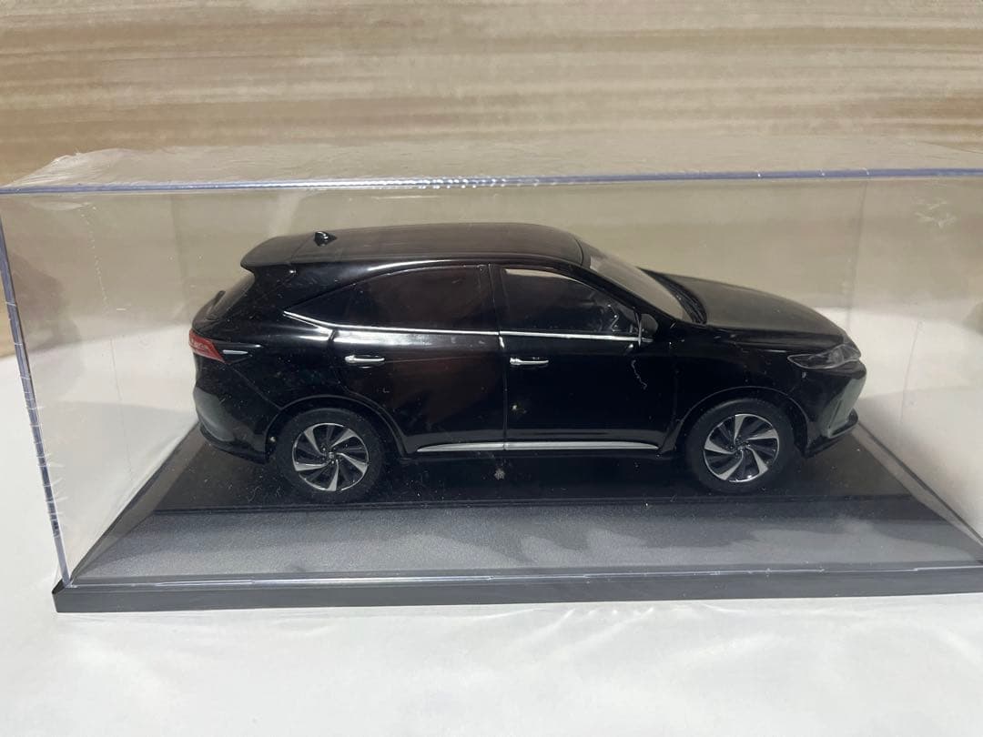 非売品 1/30 トヨタ ハリアー HARRIER 後期 カラーサンプル