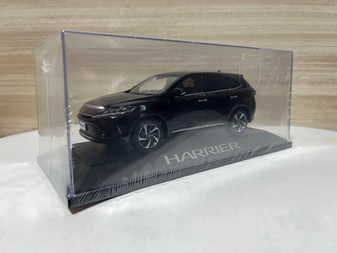 非売品 1/30 トヨタ ハリアー HARRIER 後期 カラーサンプル