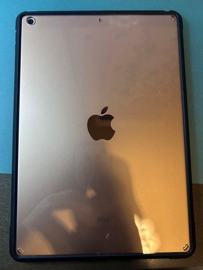 iPad 第7世代32GB カバー・フィルム付き