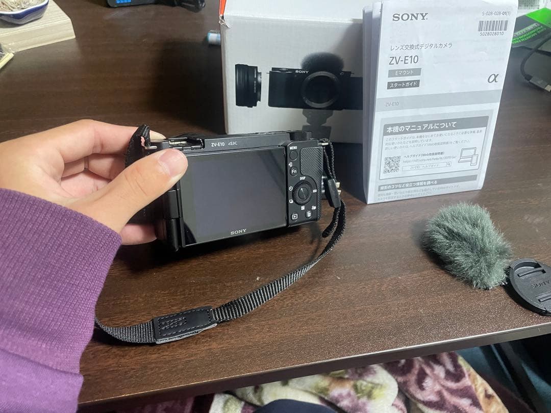 【美品】Sony ZV-E10 （128G SDカード付）