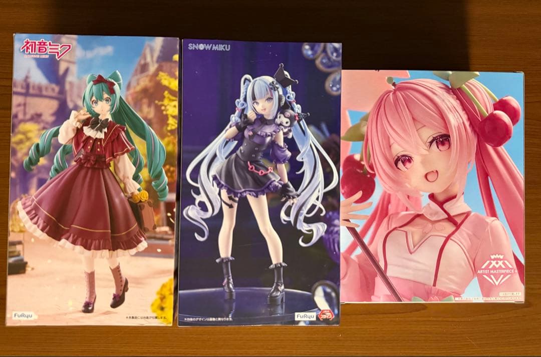初音ミク 雪ミク×クロミ　桜ミクフィギュアセット 3体