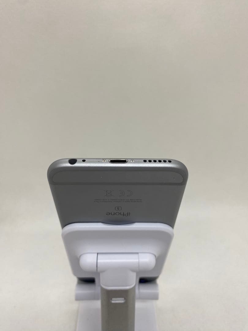 iPhone 6s 32GB SIMフリー 16696