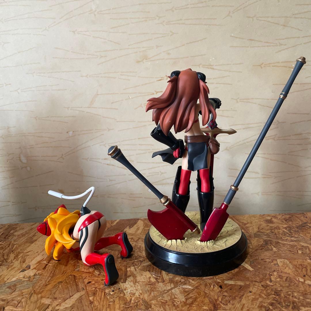 エヴァンゲリオン　アスカ　フィギュア2点