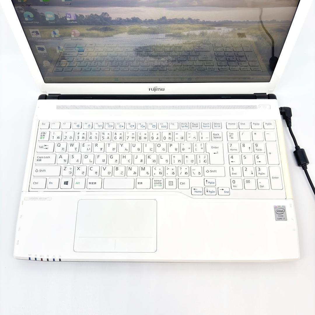 富士通 ノートパソコン Corei7 新品SSD Windows11 A37