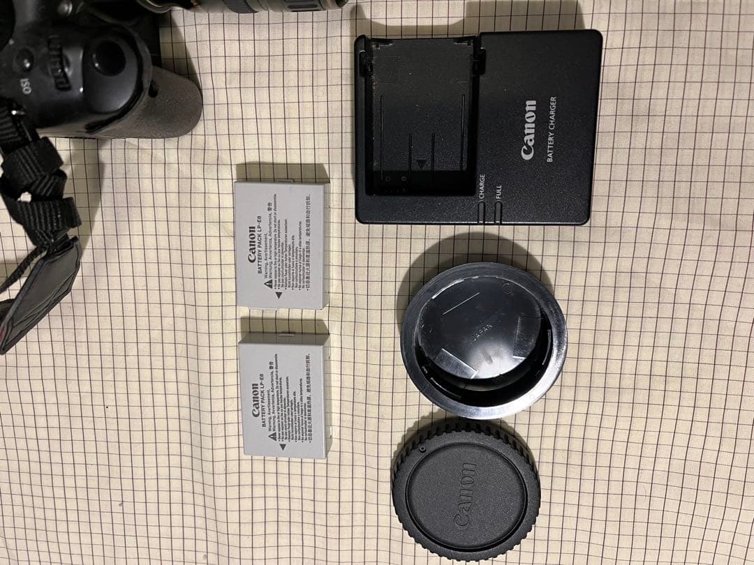 Canon eos kiss X4 デジタル一眼レフカメラ 本体　ジャンク品