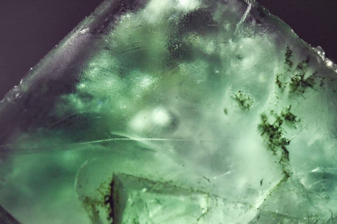 ナイジェリアAkwana産 フローライト05 水入り