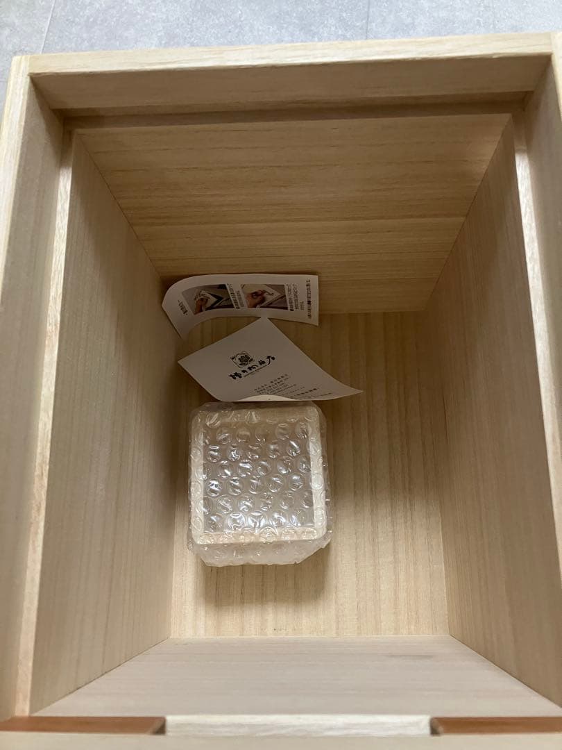 増田桐箱店　米びつ　5k キャスター付