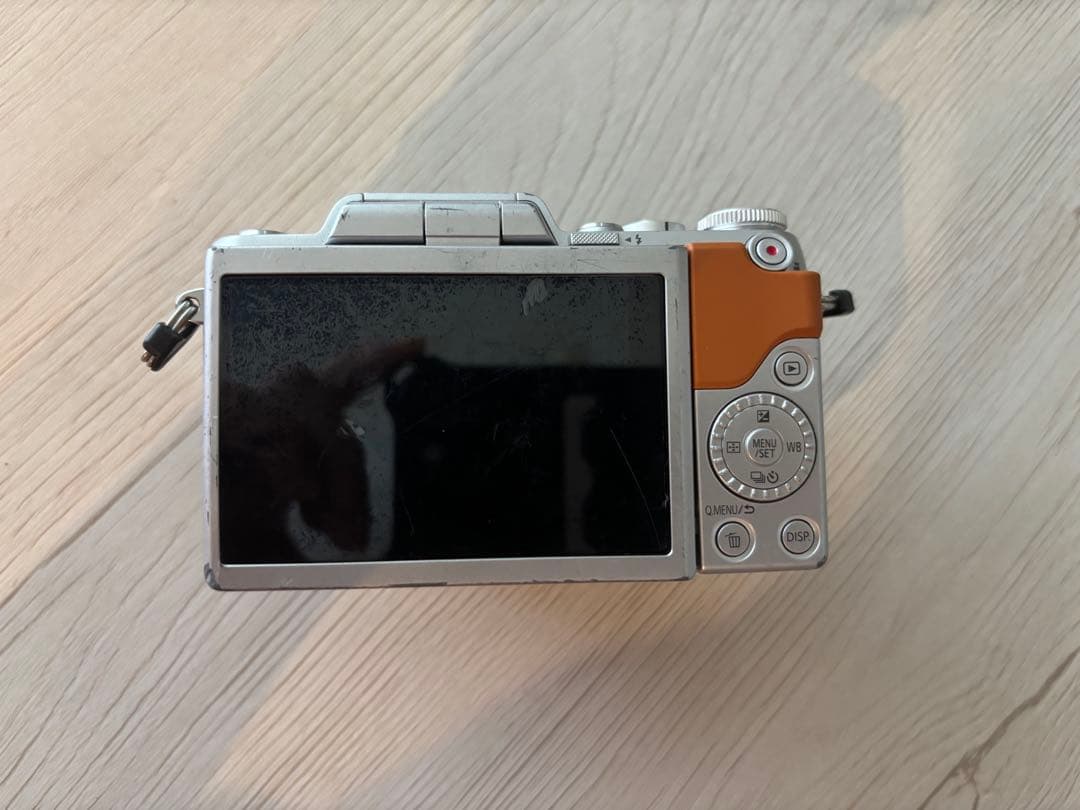 Panasonic DMC-GF7 デジタル一眼レフカメラ オレンジ