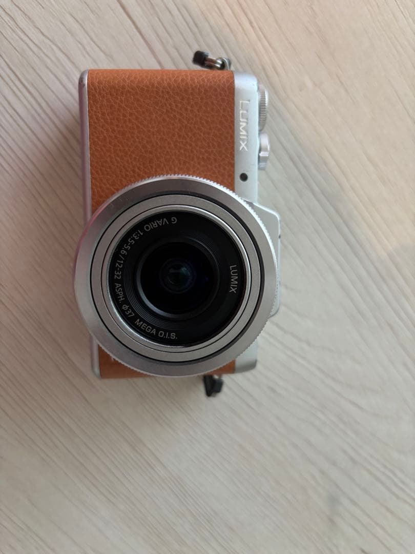 Panasonic DMC-GF7 デジタル一眼レフカメラ オレンジ