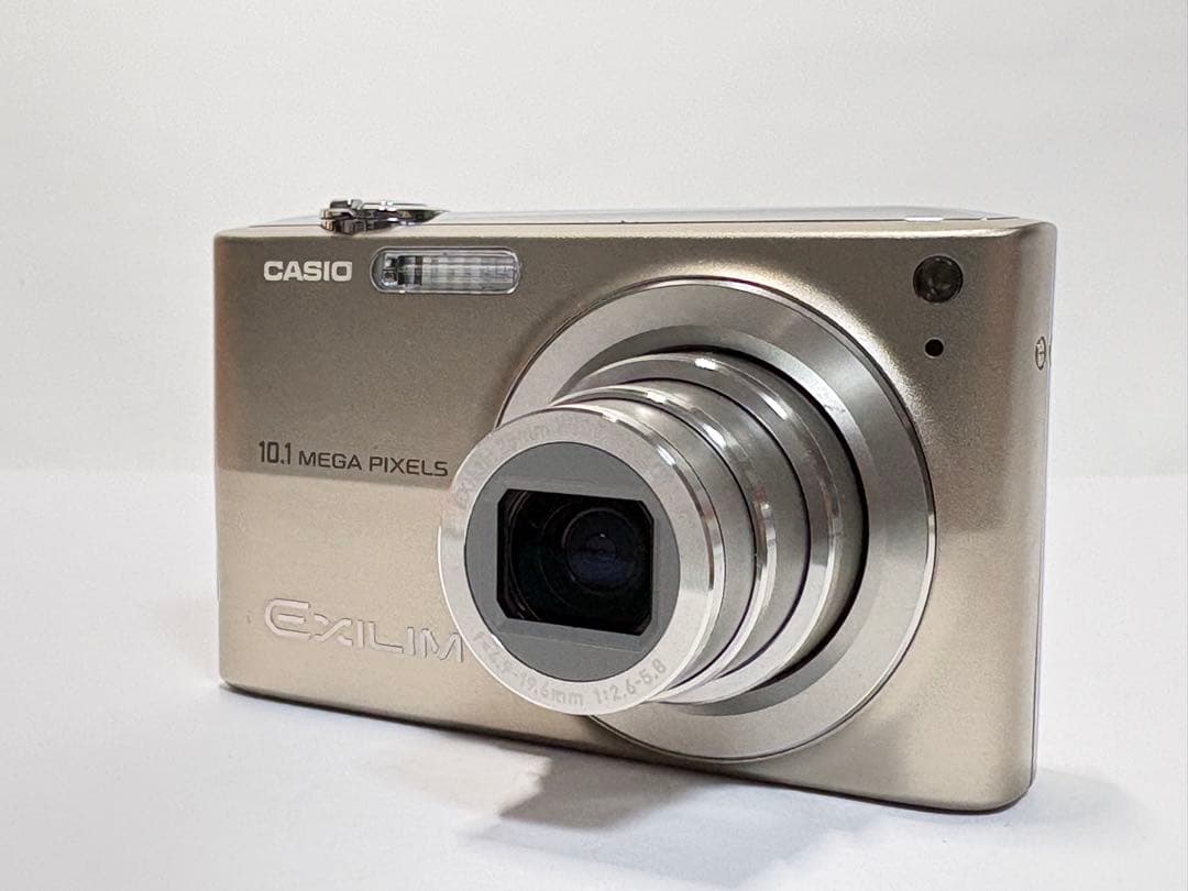 CASIO EXILIM EX-Z200 コンパクトカメラ コンデジ デジカメ