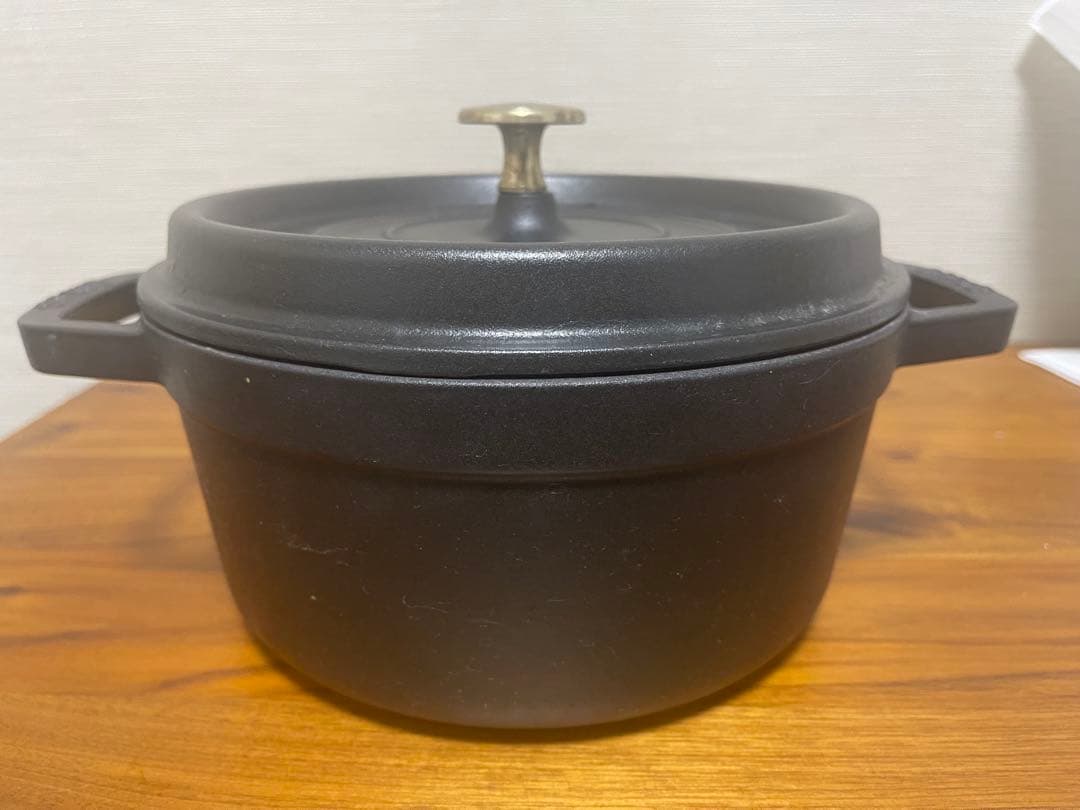 STAUB 鋳鉄 両手鍋 22cm ピコ・ココット