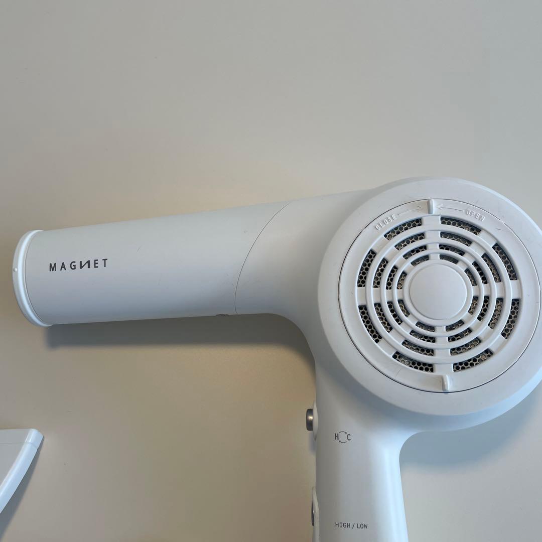 MAGNET ヘアドライヤー ホワイト