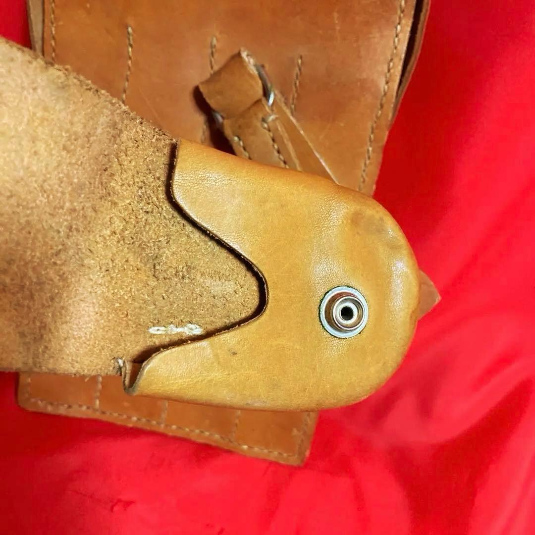 ユーゴスラヴィア人民軍M56サブマシンガン四連レザーマガジンポーチ