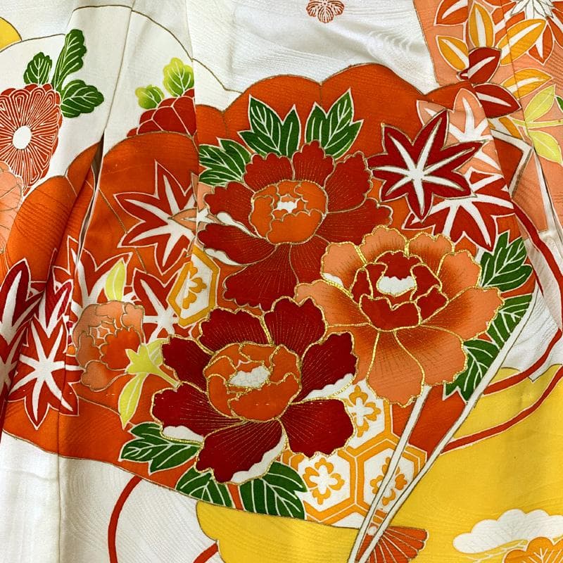 602ag7□七五三 三歳 女児 着物&被布 一つ紋 刺繍 扇 雲取り白□