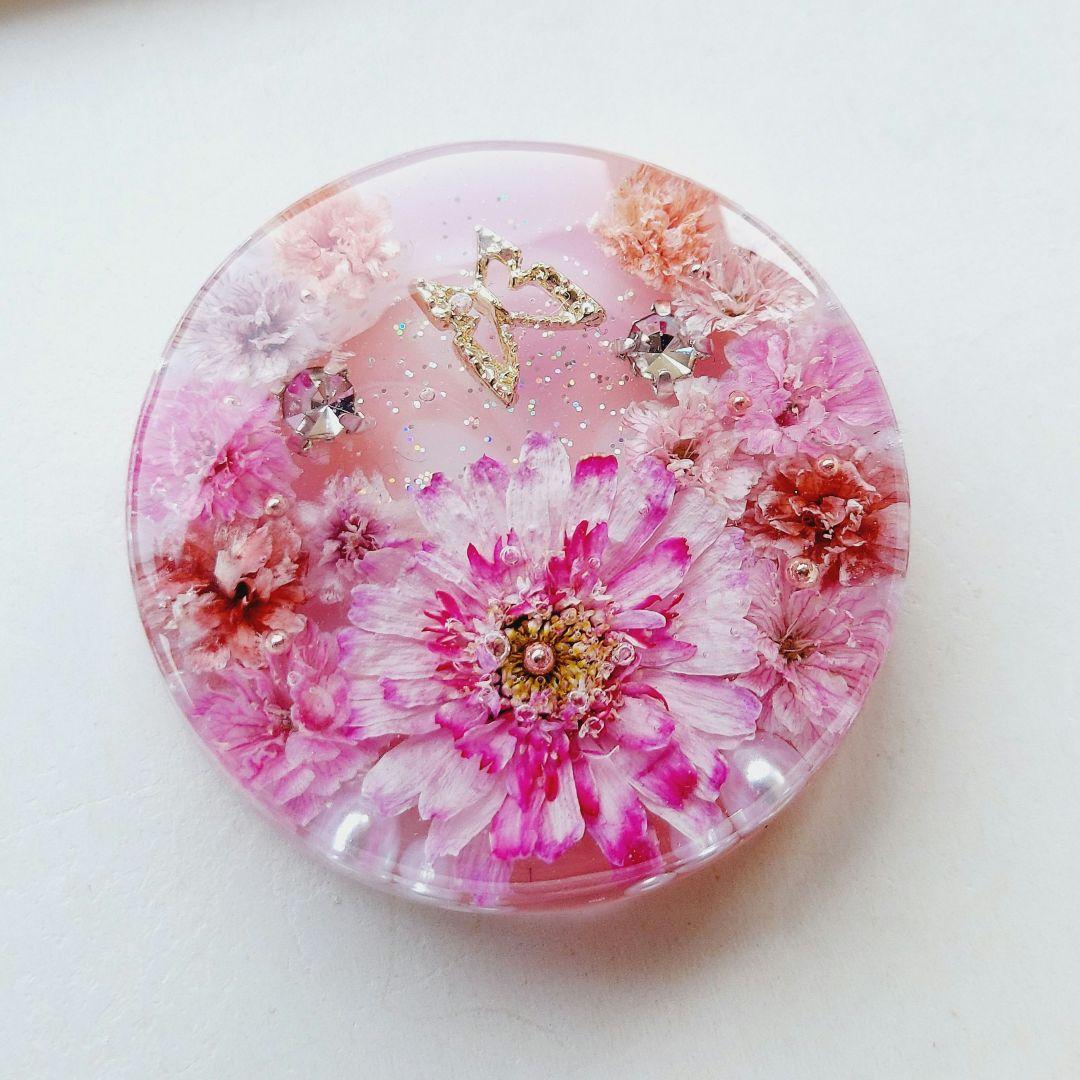 【1747】レジン　マトリカリア　ヘアゴム　ポニーフック　ブロ―チ　ハンドメイド