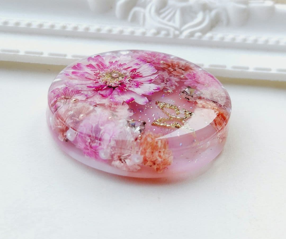 【1747】レジン　マトリカリア　ヘアゴム　ポニーフック　ブロ―チ　ハンドメイド