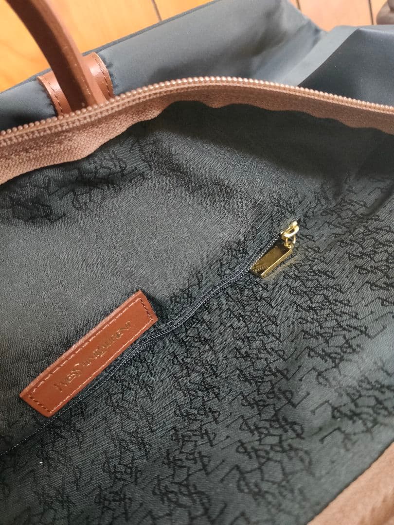 Yves Saint Laurent✨イブサンローランボストンバック