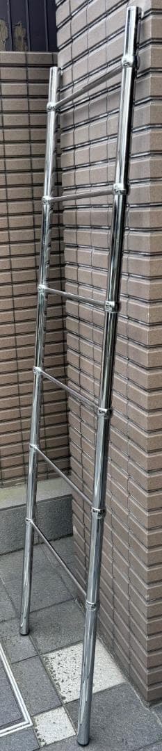 タオルラック　ラダーラック　デコワルター　LIVINGMOTIF