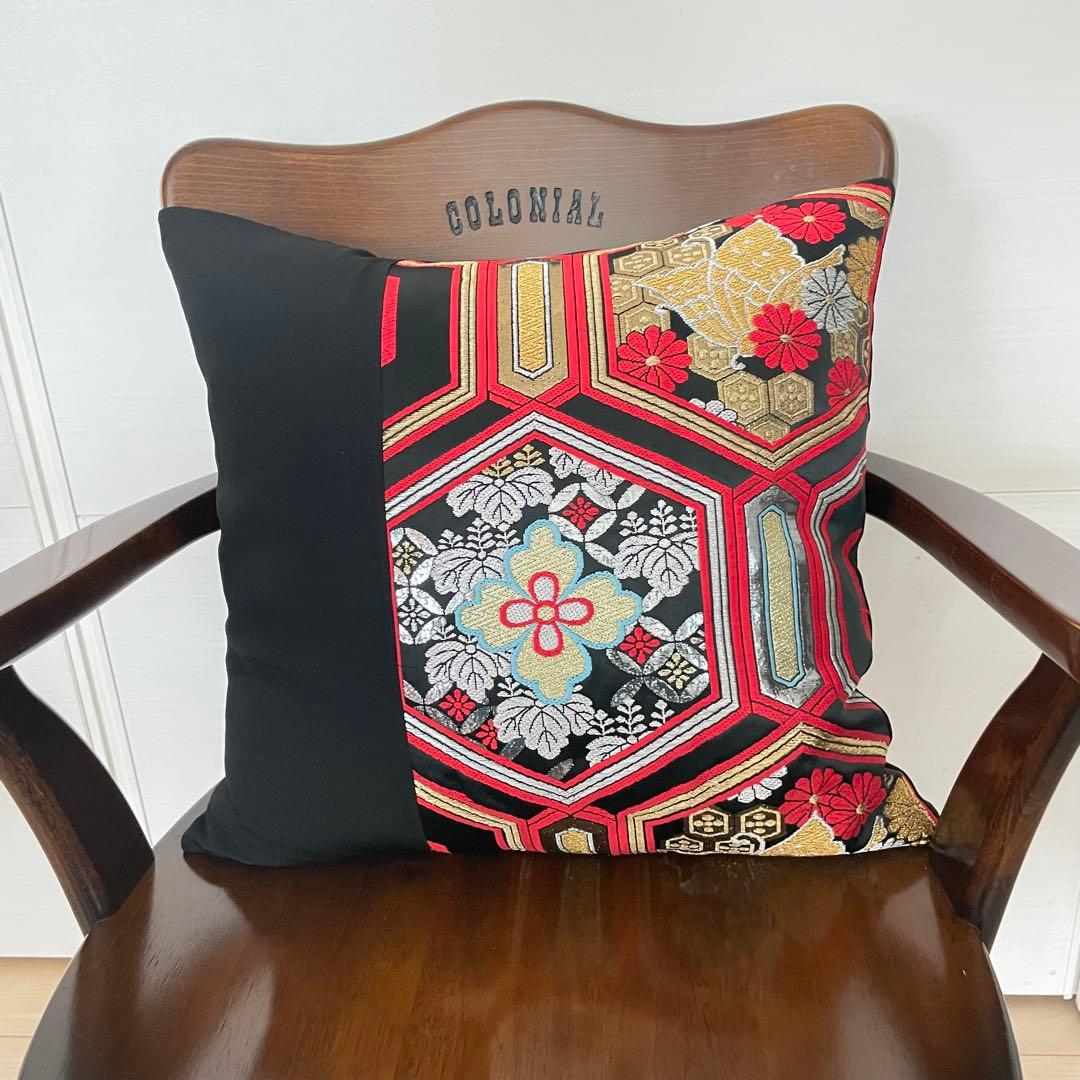 帯リメイク　クッションカバー　黒留袖リメイク　45×45