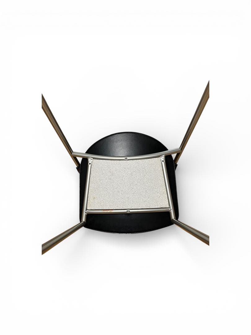 カリガリス Calligaris　本革ダイニングチェア　①