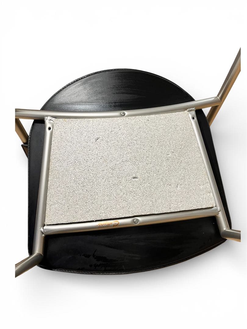 カリガリス Calligaris　本革ダイニングチェア　①