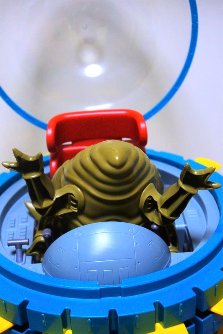 ドラゴンボール riseMechanics プラモデル トランクスのタイムマシン