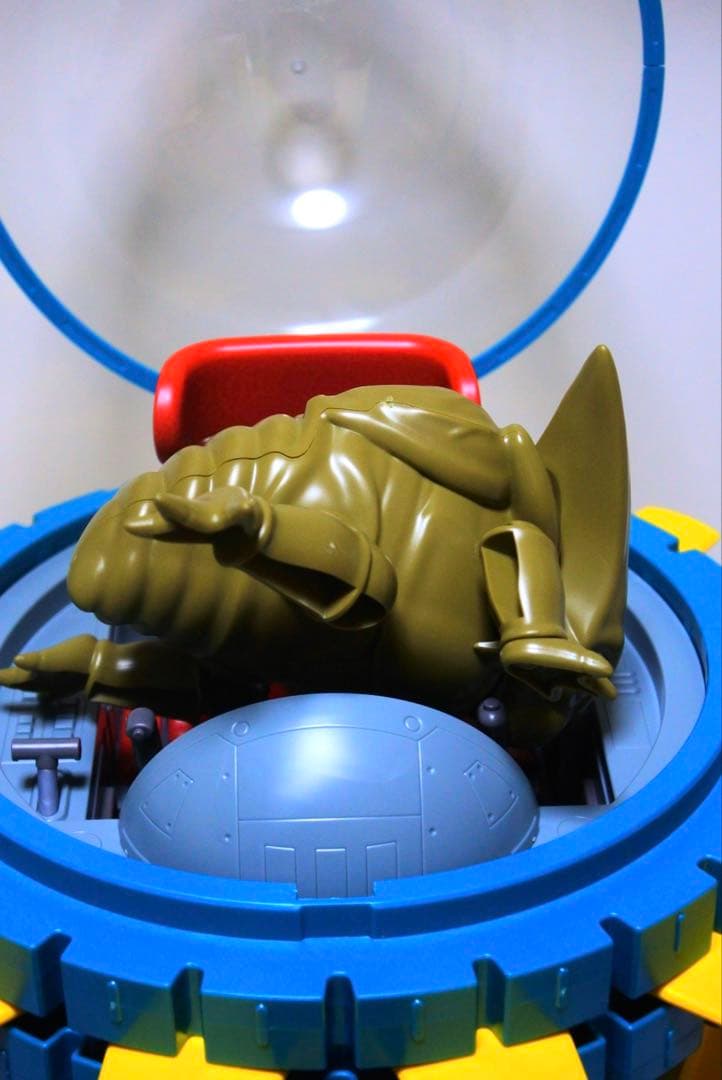 ドラゴンボール riseMechanics プラモデル トランクスのタイムマシン