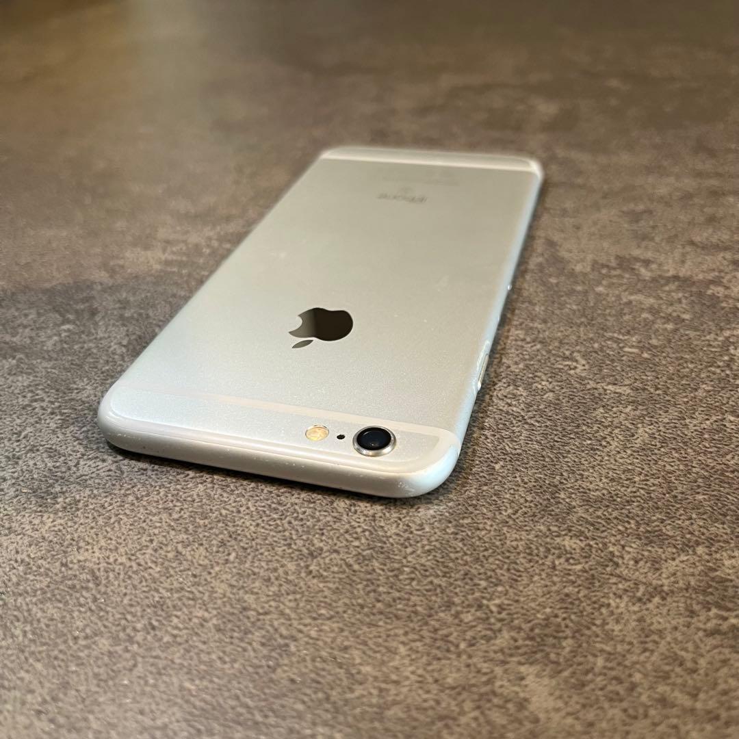 iPhone6s シルバー 本体 64GB バッテリー100%
