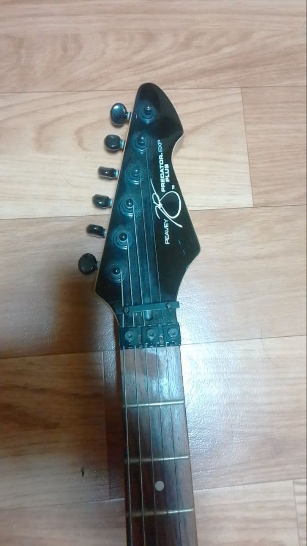 ギター PEAVEY Predator EXP Plus