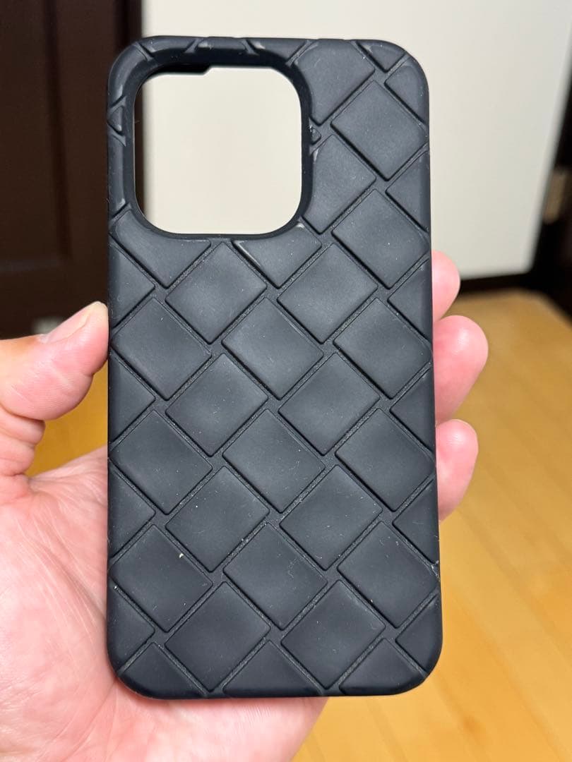 Bottega Veneta ブラック iPhone15PRO シリコンケース