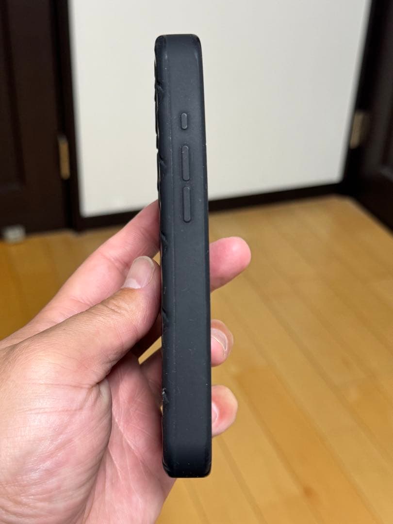 Bottega Veneta ブラック iPhone15PRO シリコンケース