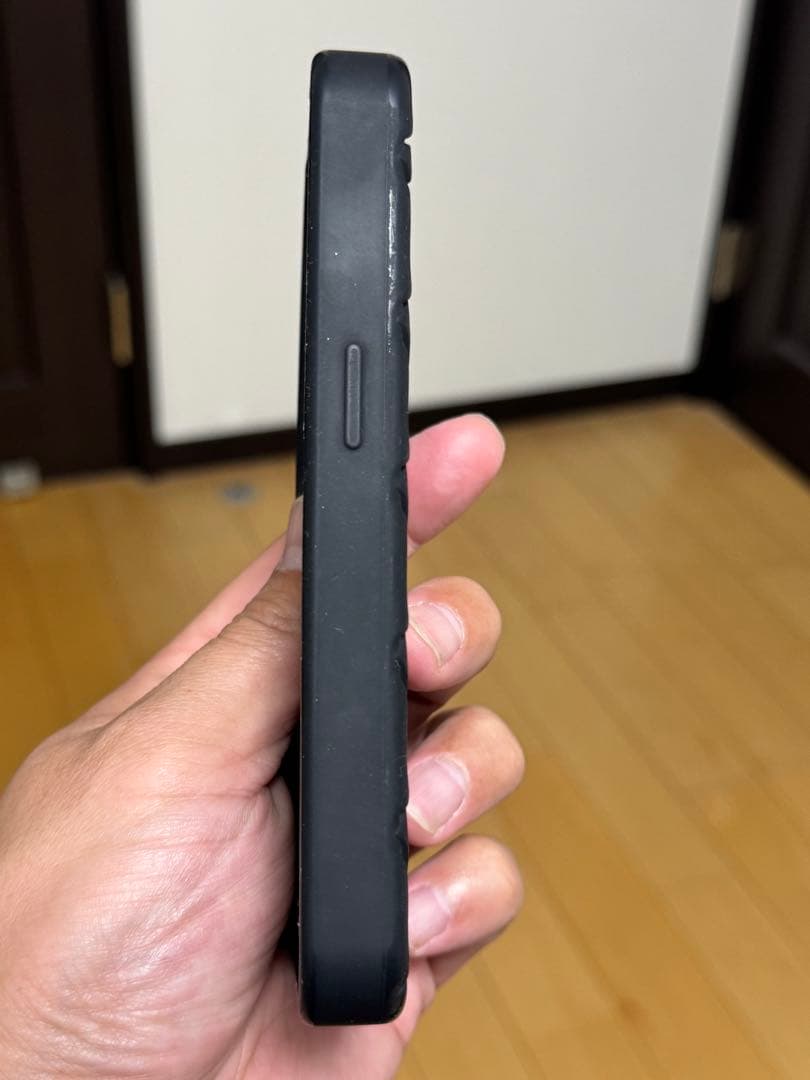 Bottega Veneta ブラック iPhone15PRO シリコンケース