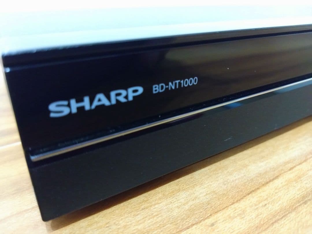 SHARP BDレコーダー BD-NT1000【1TB ３番組同時録画】