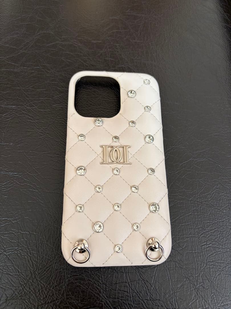 Darich 14promax キルティング iPhoneケース ホワイト
